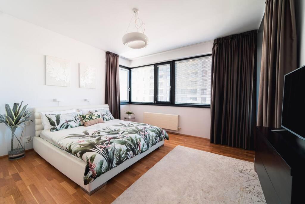 Prague Marina River View Apartment Close To City Centre Free Parking Exterior foto